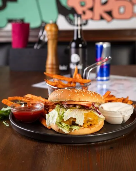 Classic Cheese Burger
